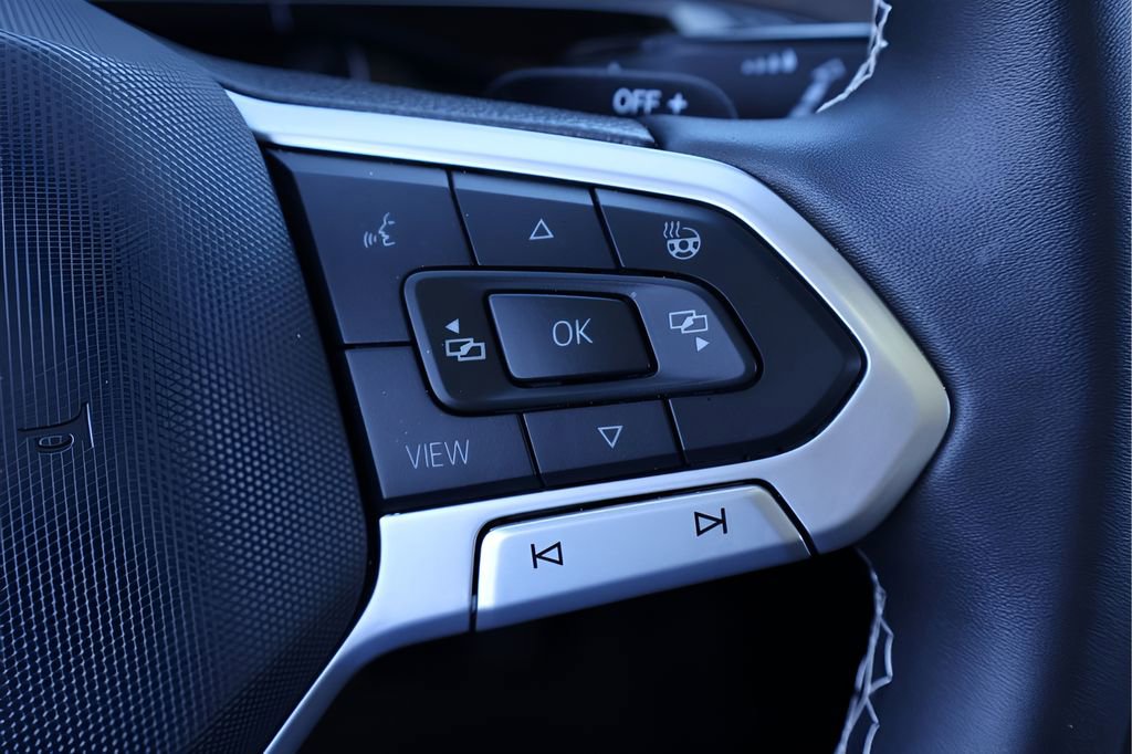 Used 2024 Volkswagen Atlas SEL image 22