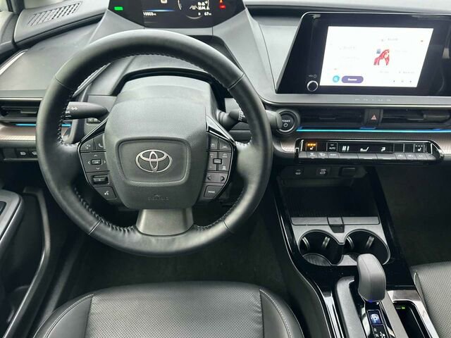 Used 2024 Toyota Prius XLE image 16