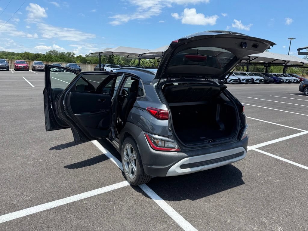 Used 2022 Hyundai Kona SEL FWD image 24