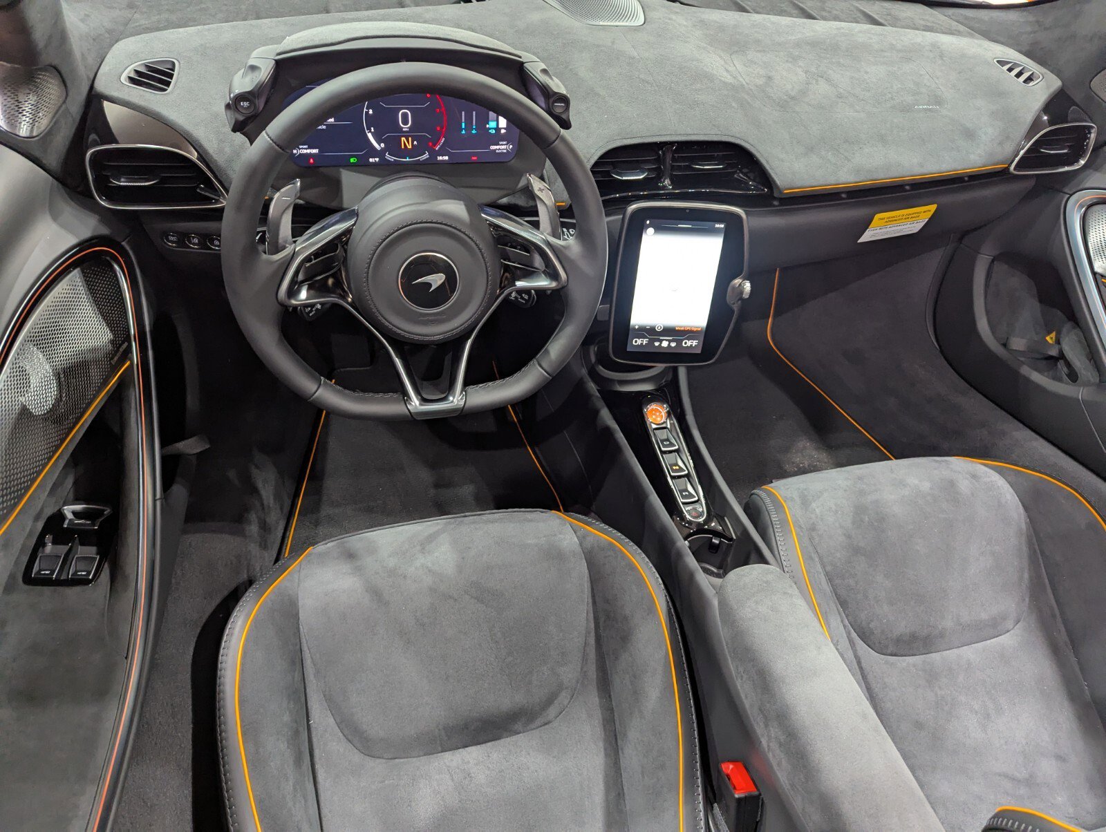 New 2026 McLaren Artura Spider image 9