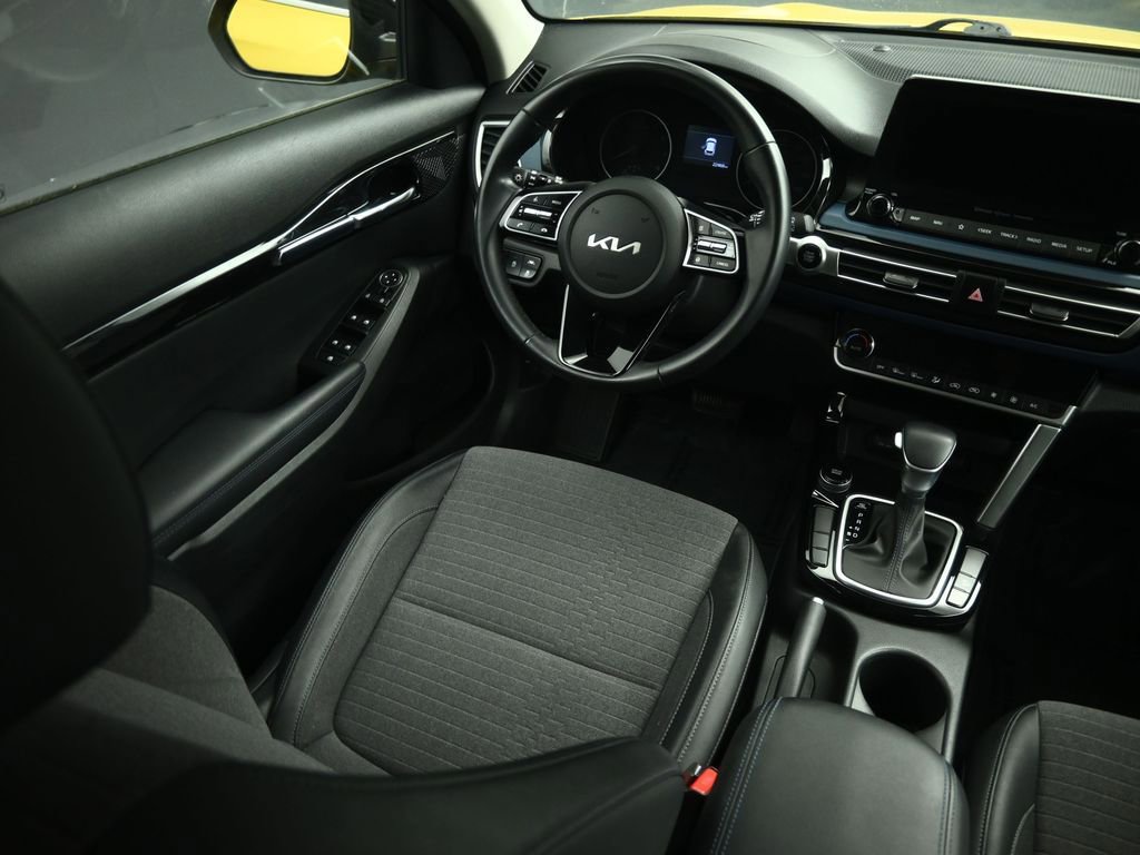 Certified 2022 Kia Seltos S image 48