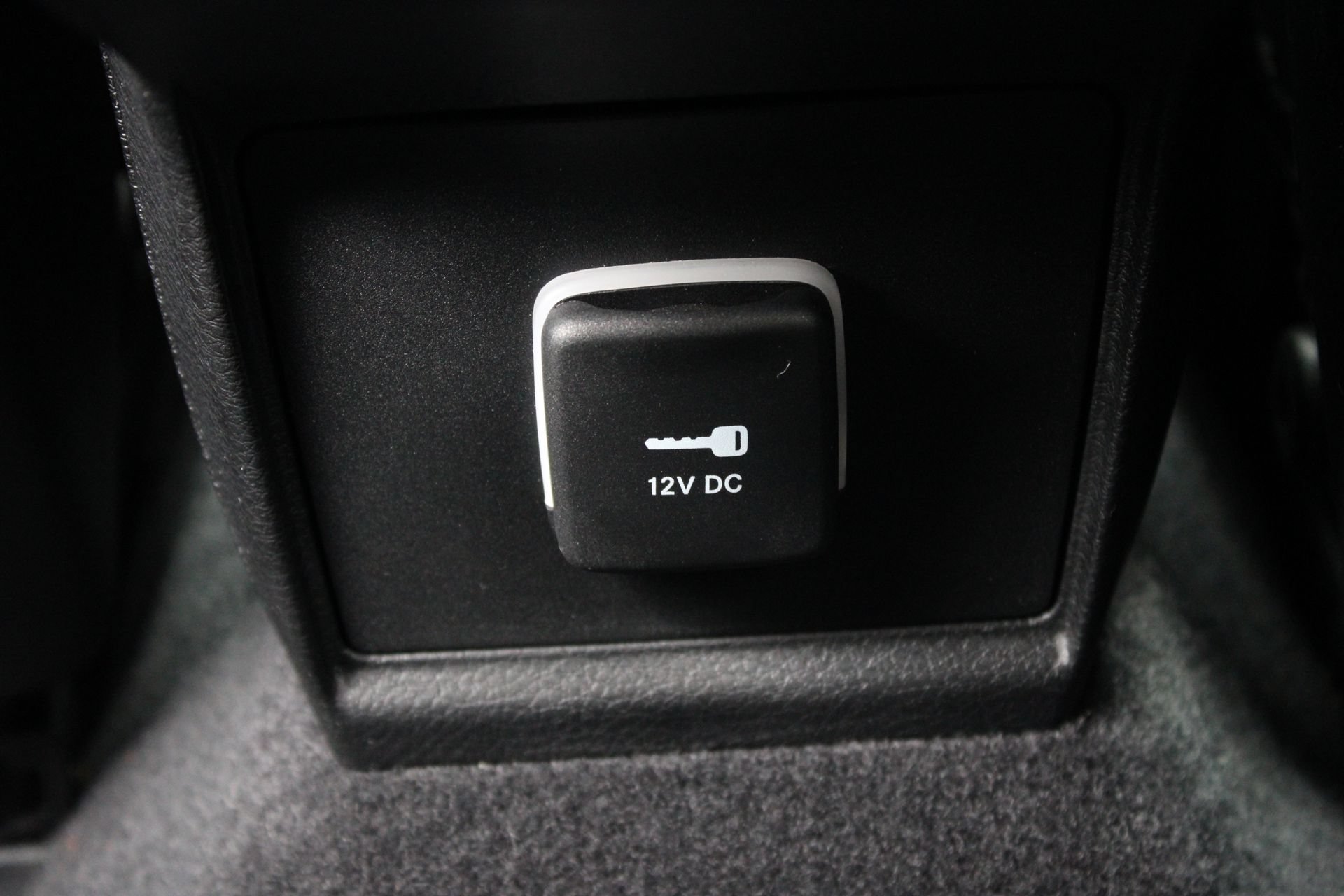 Used 2023 Jeep Compass High Altitude AWD/4WD image 22