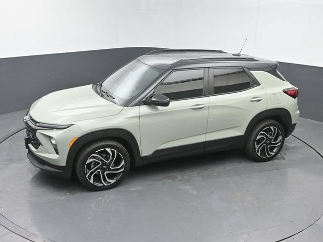 Used 2024 Chevrolet TrailBlazer RS w/ Driver Confidence Package FWD image 34