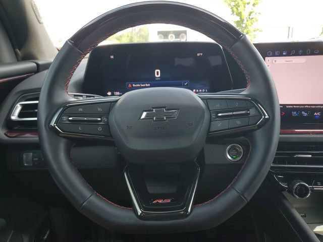 Used 2024 Chevrolet Traverse RS FWD image 25