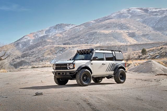 New 2025 Ford Bronco Badlands AWD/4WD image 9