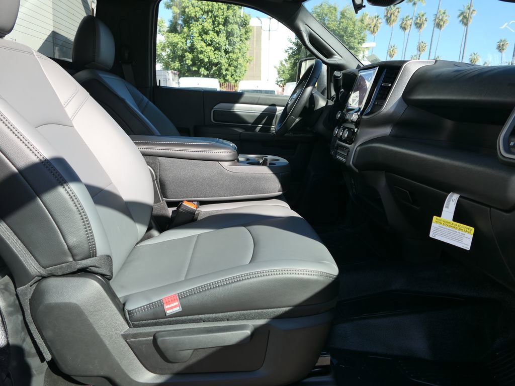 New 2026 RAM 5500 Tradesman w/ Chrome Appearance Group image 24