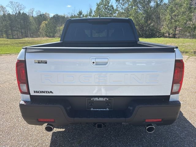 New 2026 Honda Ridgeline Black Edition image 10