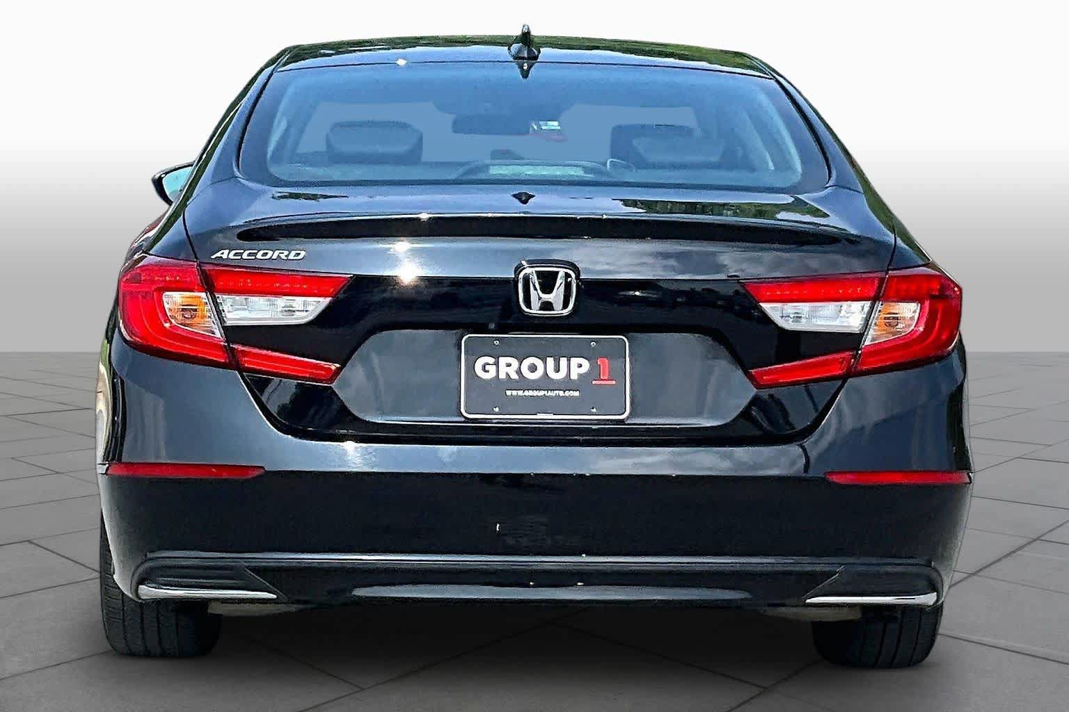 Used 2020 Honda Accord EX image 5
