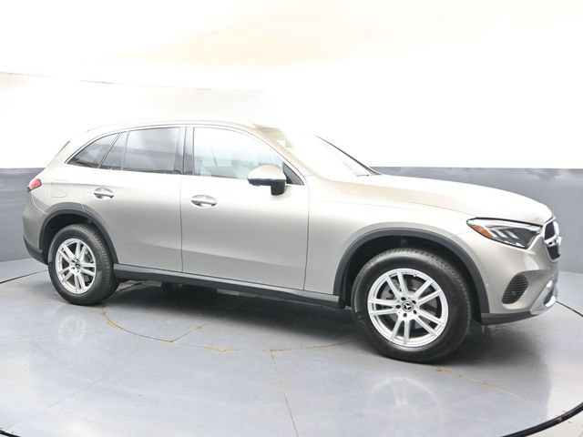 Used 2023 Mercedes-Benz GLC 300 4MATIC image 7
