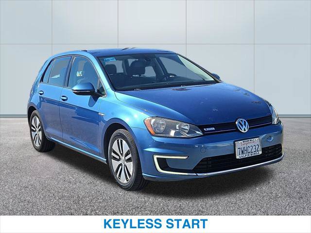 Used 2016 Volkswagen e-Golf SE w/ DC Fast Charging Package FWD image 4