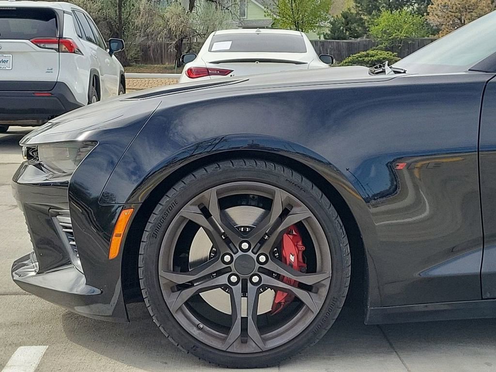 Used 2017 Chevrolet Camaro SS image 38