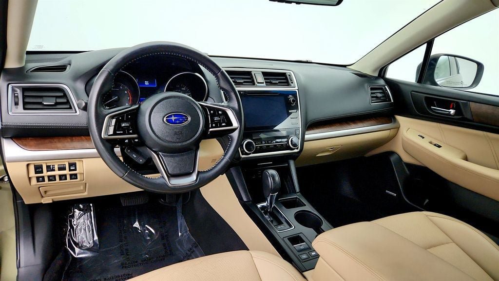 Used 2018 Subaru Outback 2.5i Limited AWD/4WD image 13
