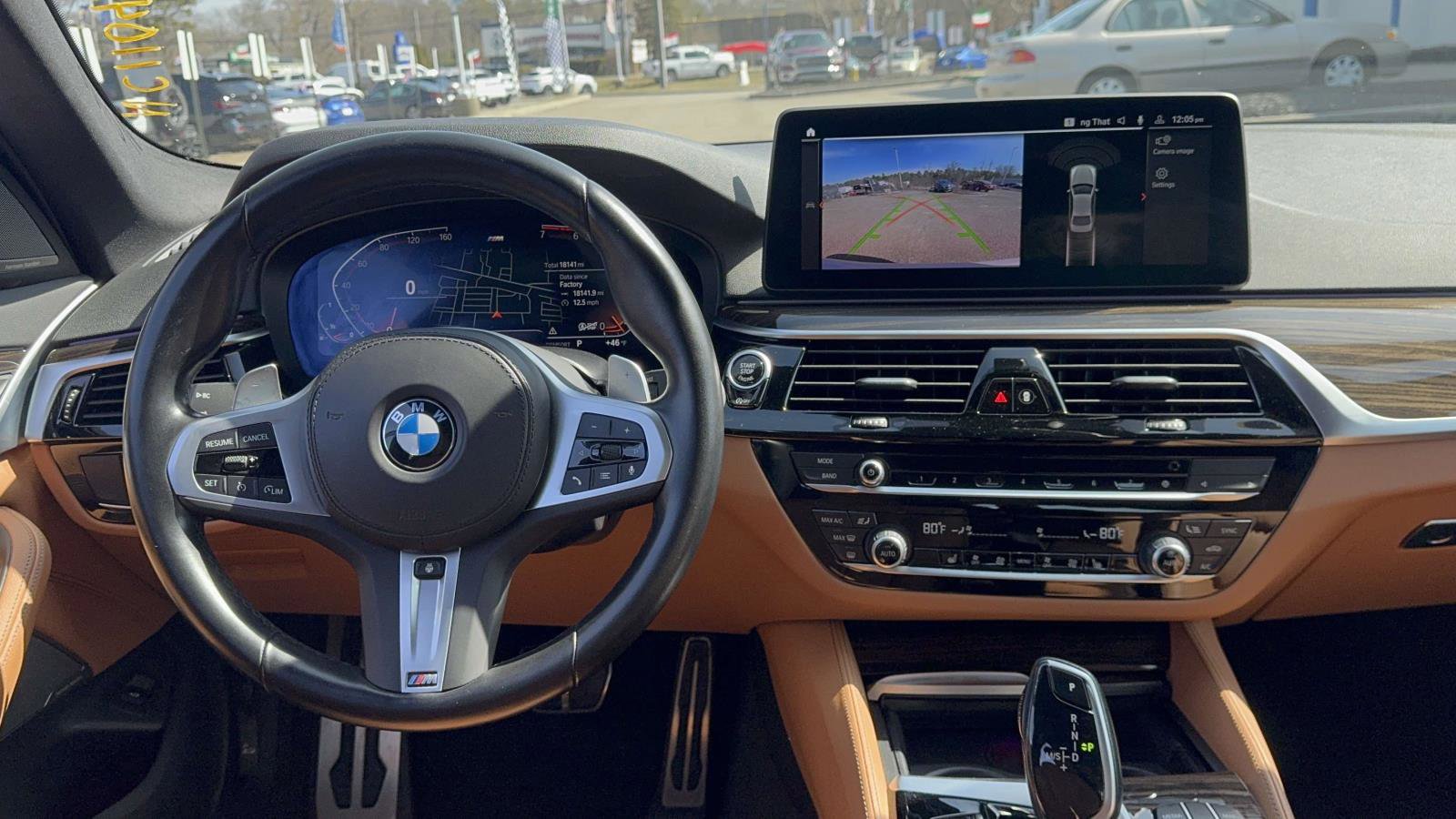 Used 2022 BMW 530i xDrive w/ M Sport Package image 12