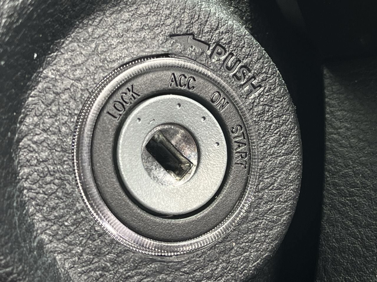Used 2022 Toyota Tacoma SR5 RWD image 19