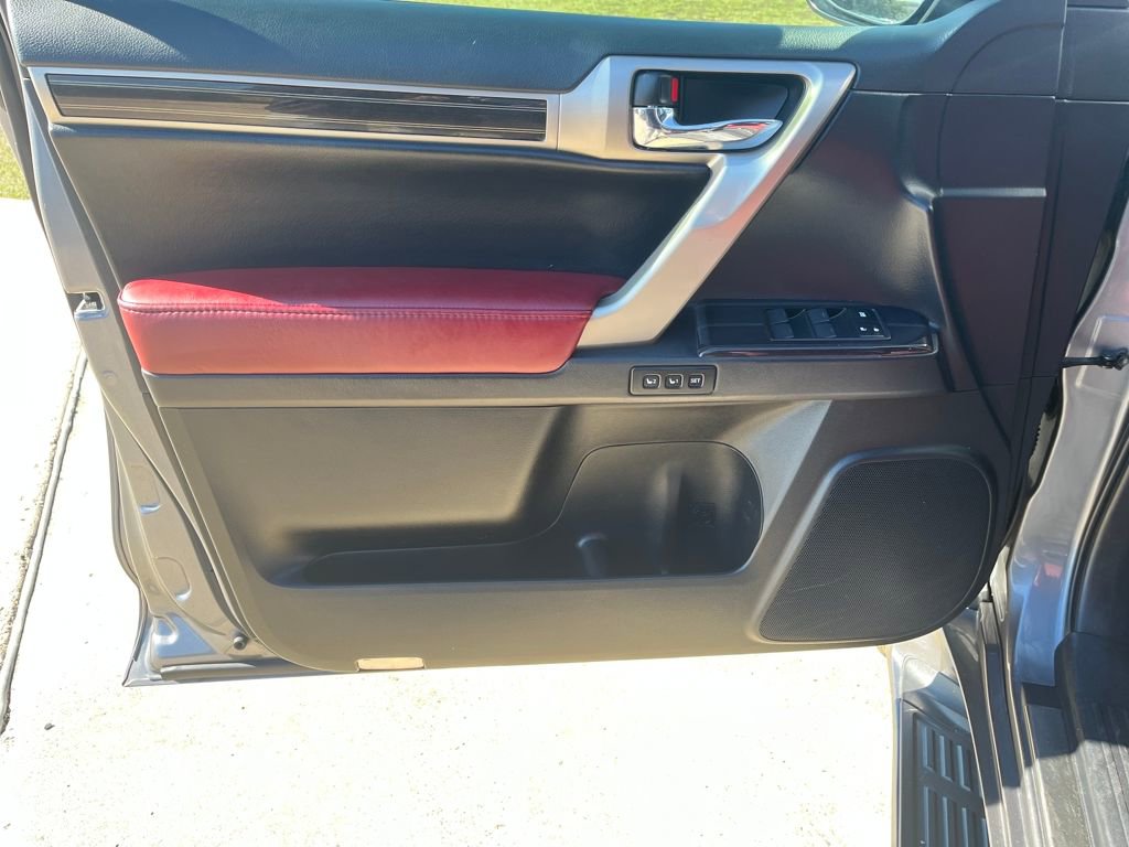 Used 2020 Lexus GX 460 Premium image 12