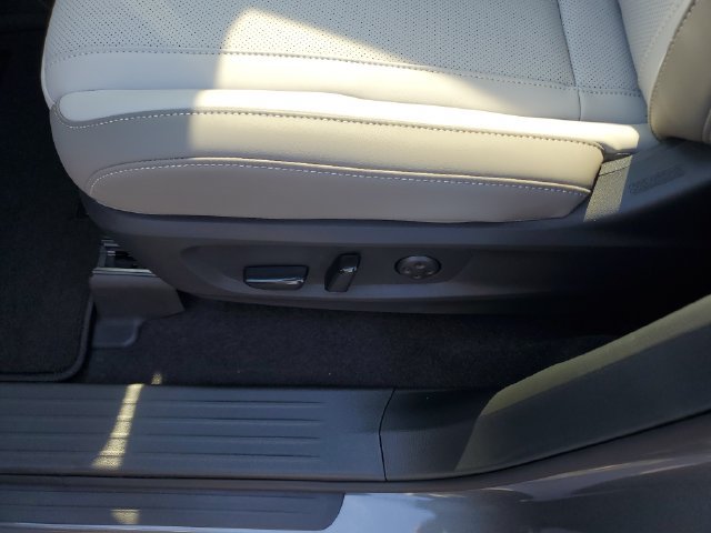 New 2027 INFINITI QX60 Luxe w/ Family Package AWD/4WD image 21