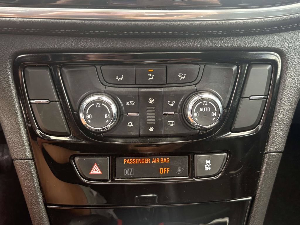 Used 2017 Buick Encore Preferred FWD image 39