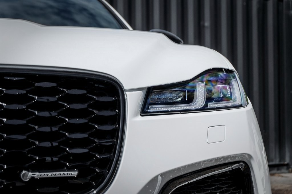 Used 2025 Jaguar F-PACE R-Dynamic S image 6