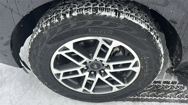 Used 2025 Ford Expedition Active image 34