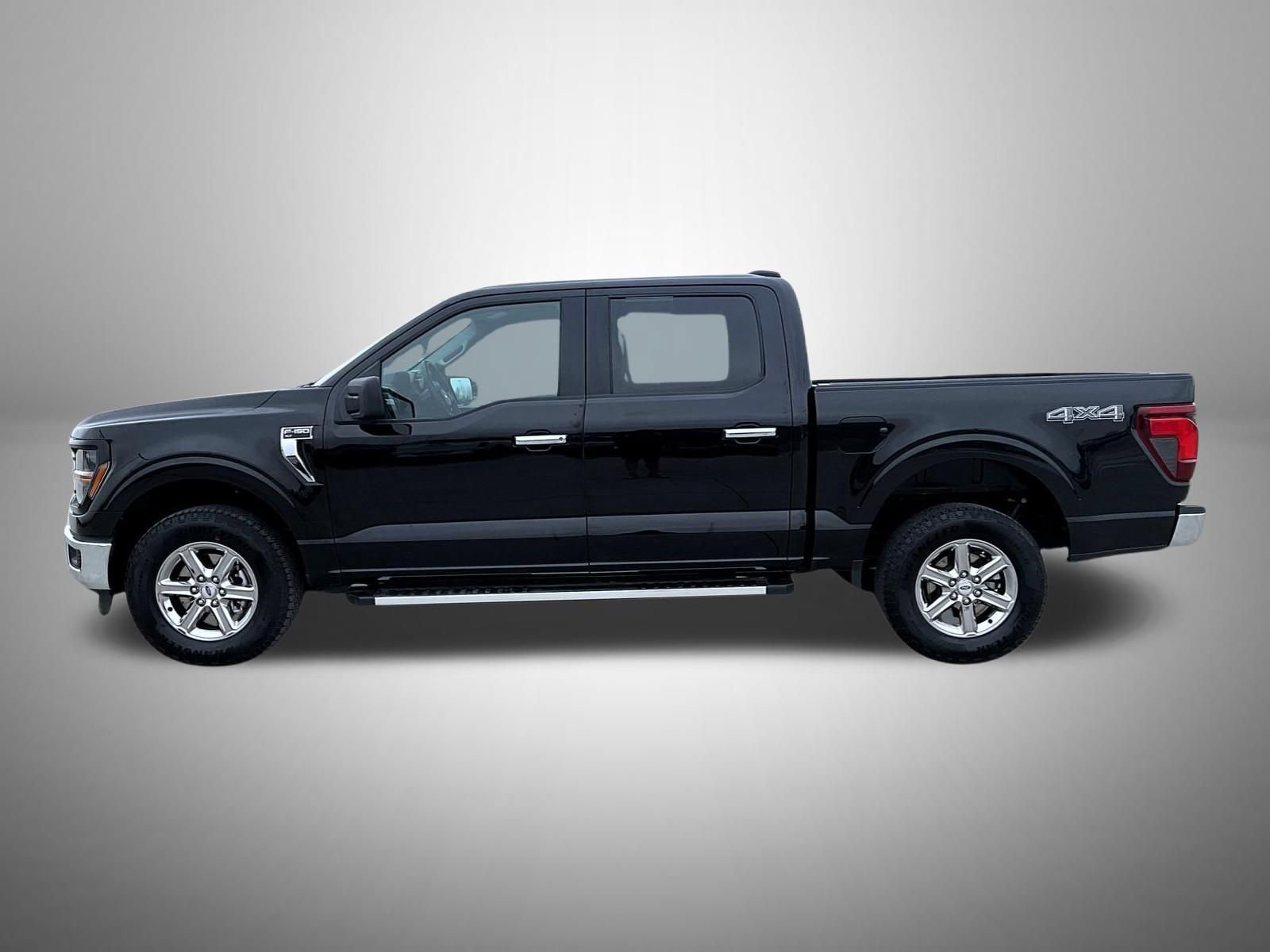 Used 2025 Ford F150 XLT w/ Equipment Group 301A Standard AWD/4WD image 8
