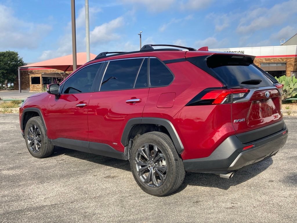 Used 2024 Toyota RAV4 Limited AWD/4WD image 7
