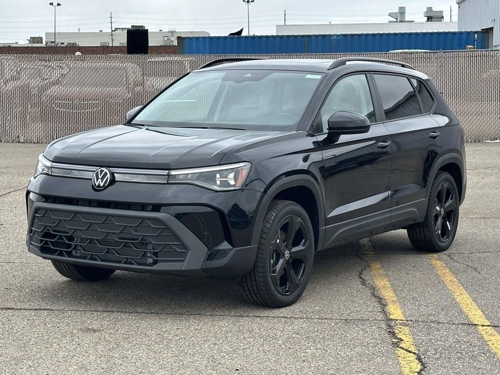 New 2026 Volkswagen Taos SE