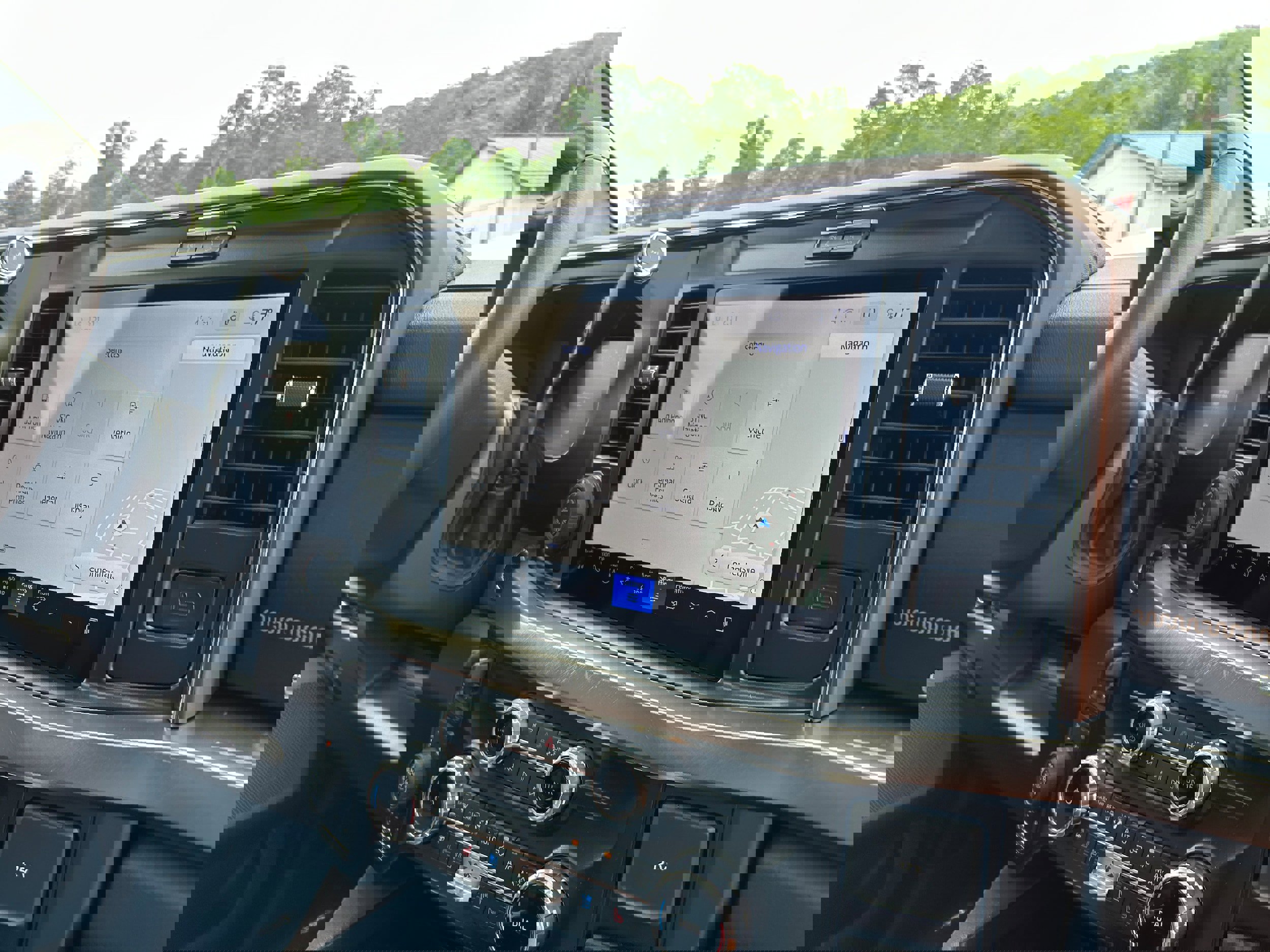 New 2025 Ford F250 King Ranch w/ Tremor Off-Road Package image 50