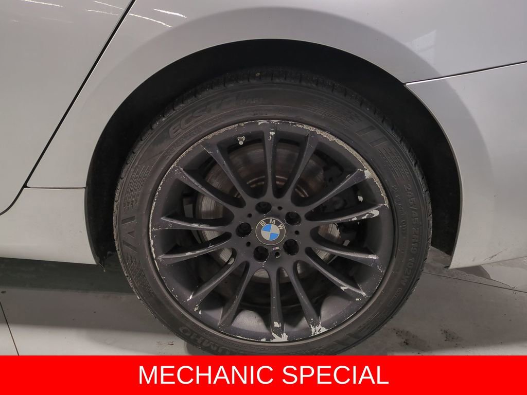 Used 2015 BMW 550i Gran Turismo xDrive image 14