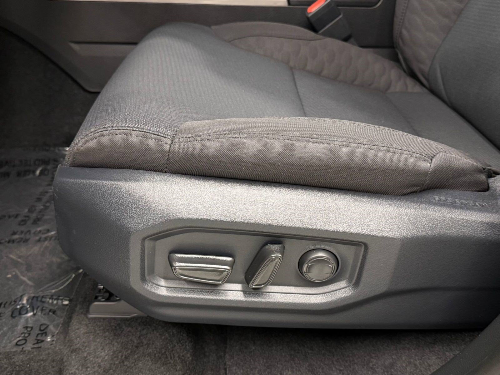 New 2026 Toyota Tundra SR AWD/4WD image 12
