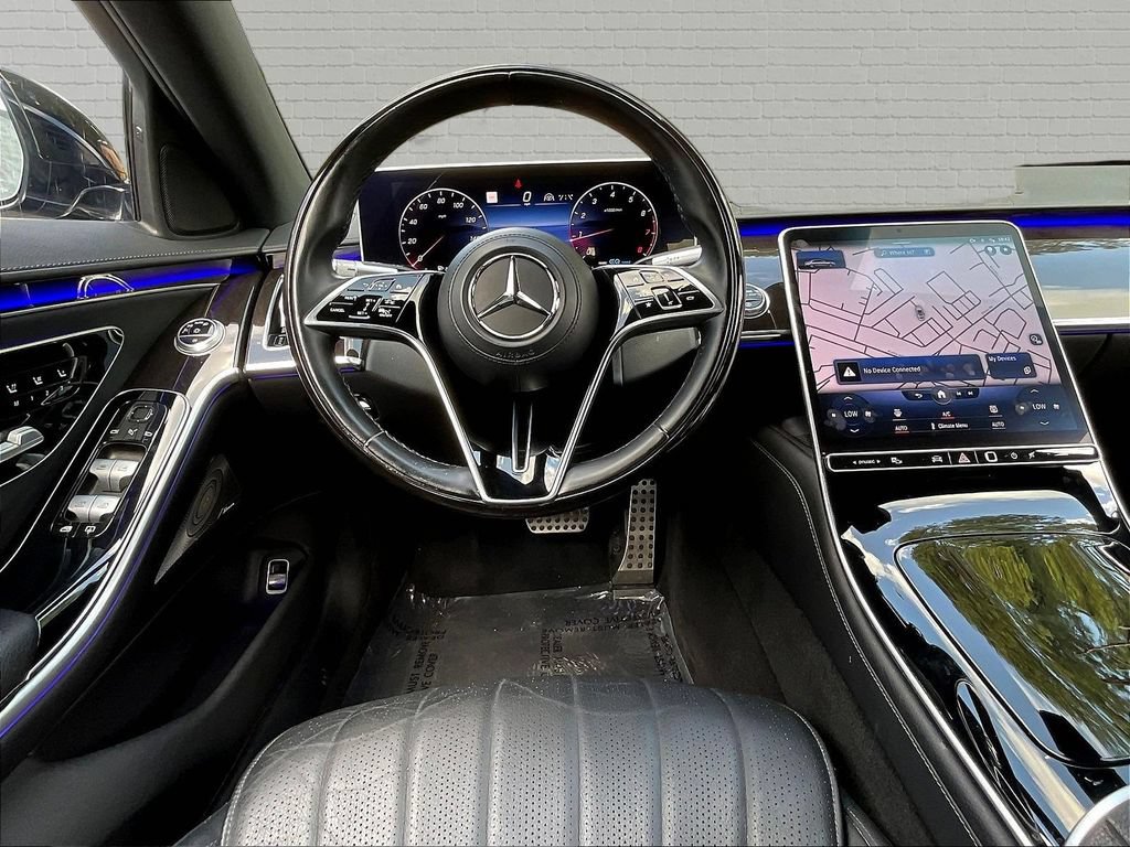Used 2022 Mercedes-Benz S 500 4MATIC w/ AMG Line Package image 8