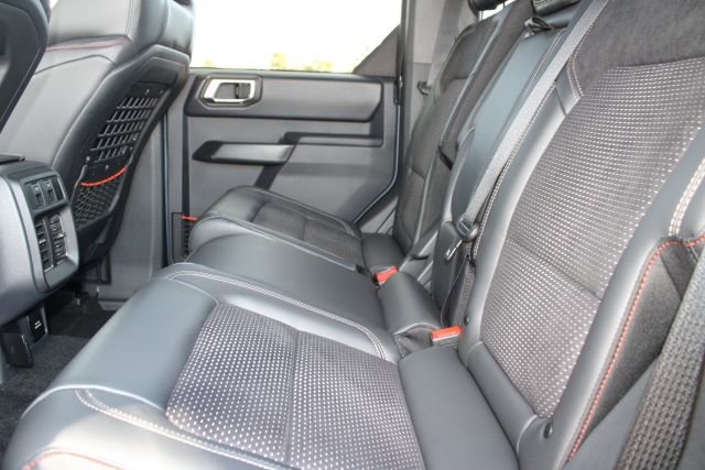 Used 2025 Ford Bronco Raptor AWD/4WD image 44