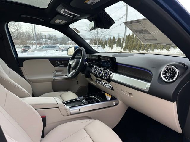 New 2026 Mercedes-Benz GLB 250 4MATIC image 24