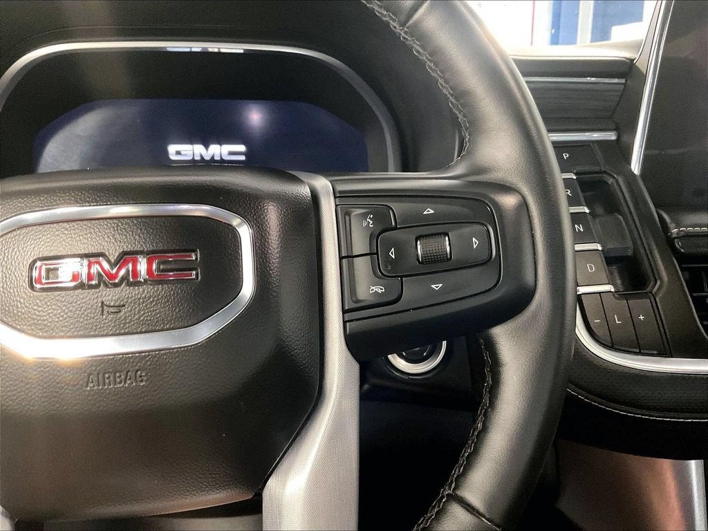 Used 2023 GMC Yukon SLT w/ SLT Premium Package AWD/4WD image 25