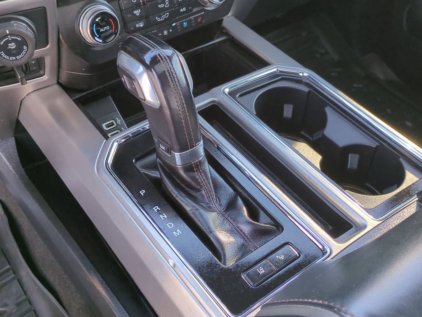 Used 2020 Ford F150 Platinum w/ Technology Package image 40