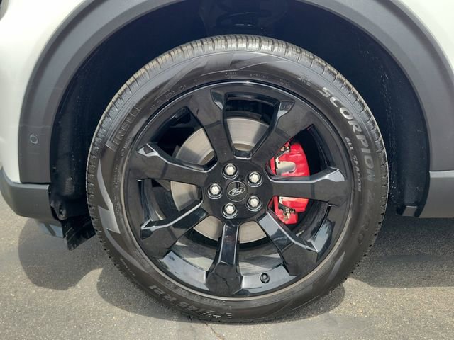 Certified 2021 Ford Explorer ST w/ Equipment Group 401A image 30