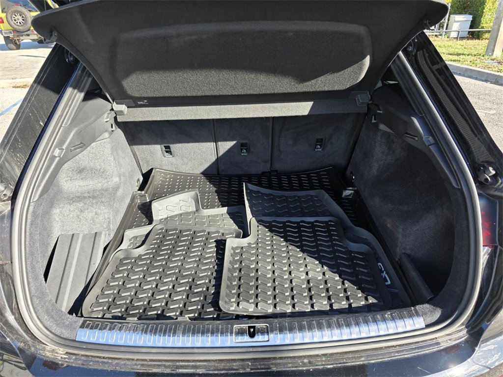 Used 2022 Audi Q3 2.0T Premium Plus image 16