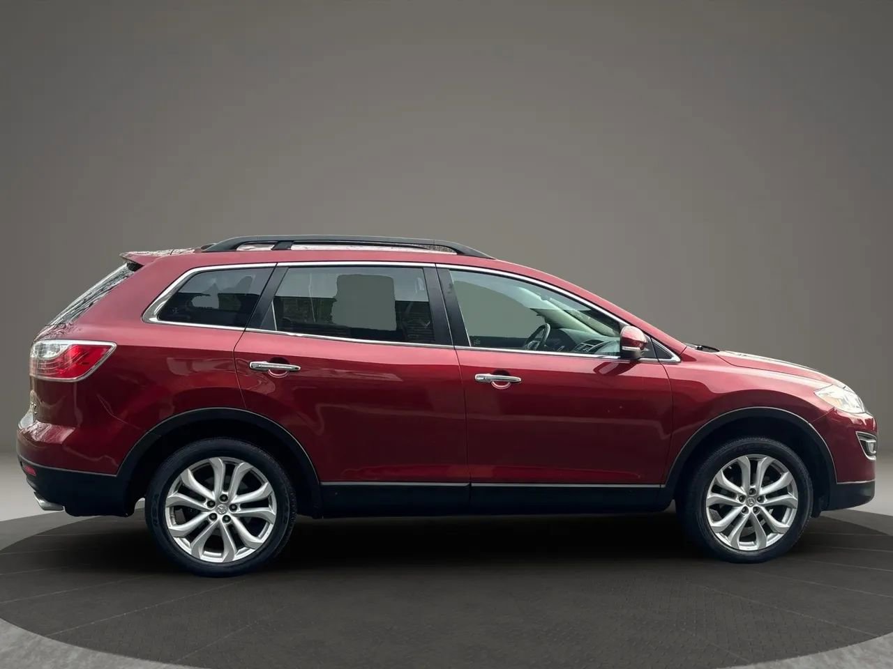 Used 2012 MAZDA CX-9 Grand Touring w/ Moonroof & Bose Audio Pkg image 4