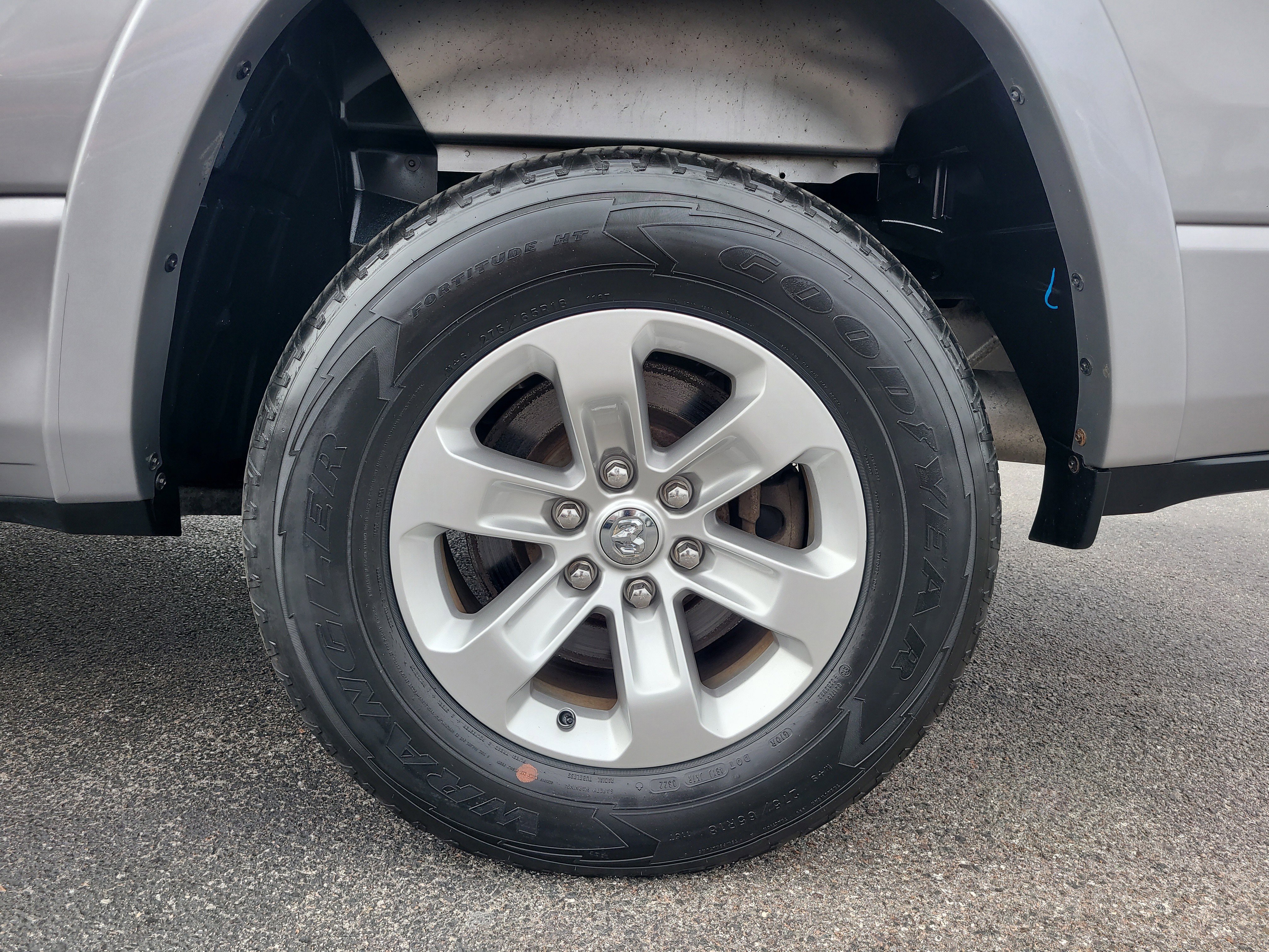 Used 2022 RAM 1500 Laramie image 9