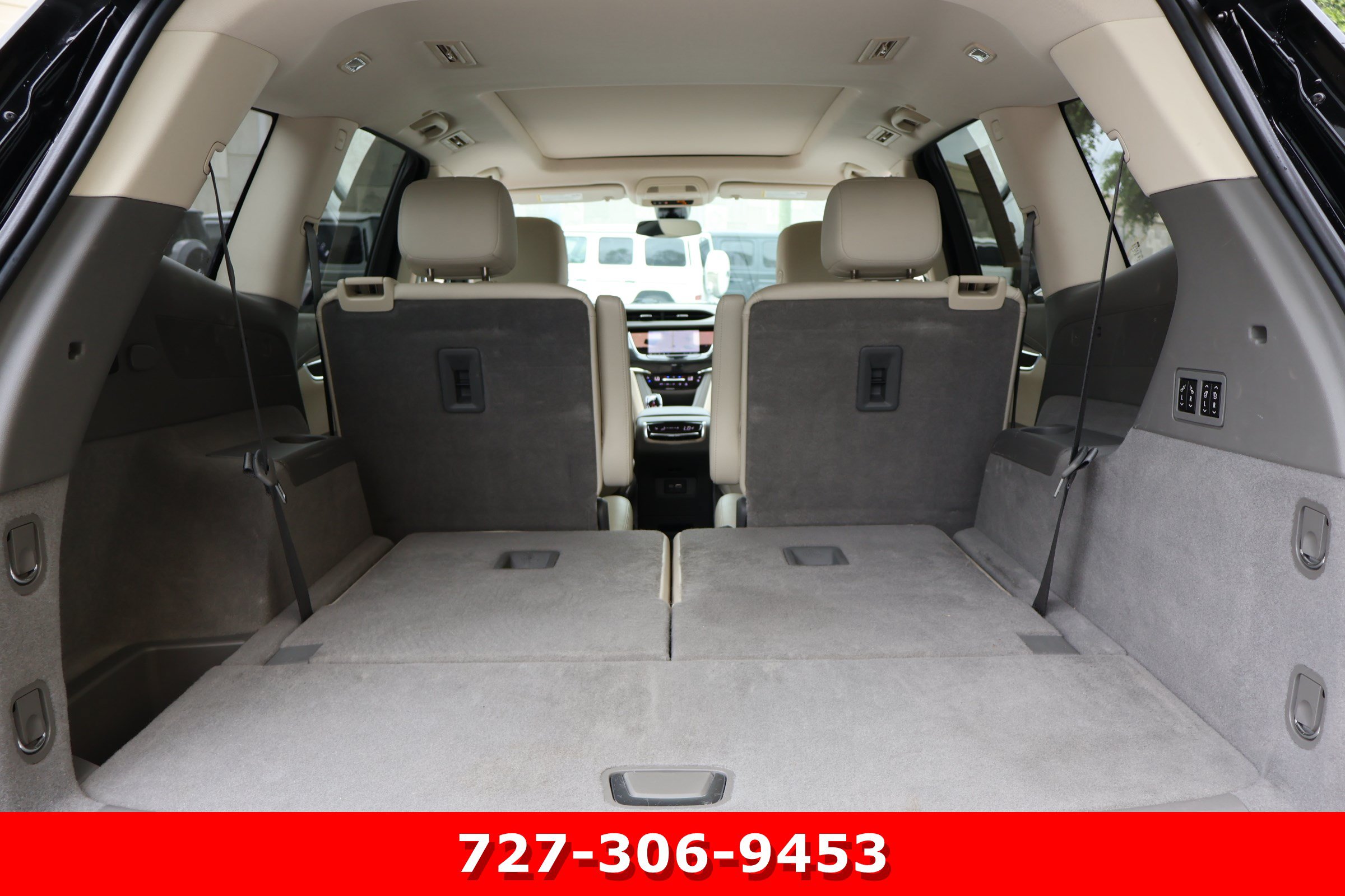 Used 2023 Cadillac XT6 Premium Luxury FWD image 21