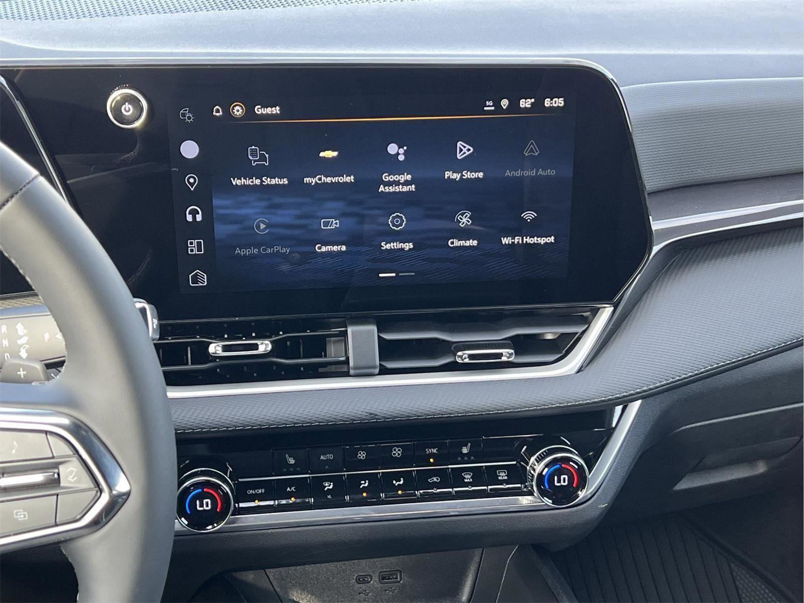 New 2026 Chevrolet Equinox LT w/ Convenience Package II AWD/4WD image 18