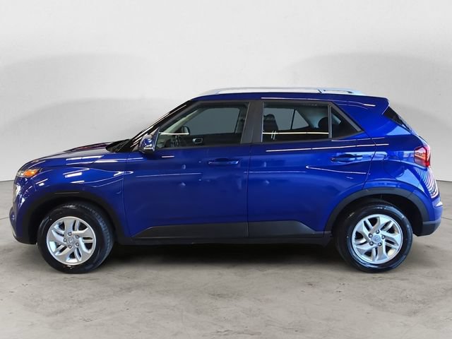 Used 2021 Hyundai Venue FWD image 8