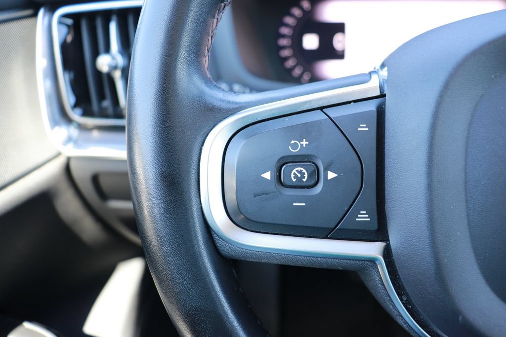 Used 2024 Volvo S60 B5 Core FWD image 19