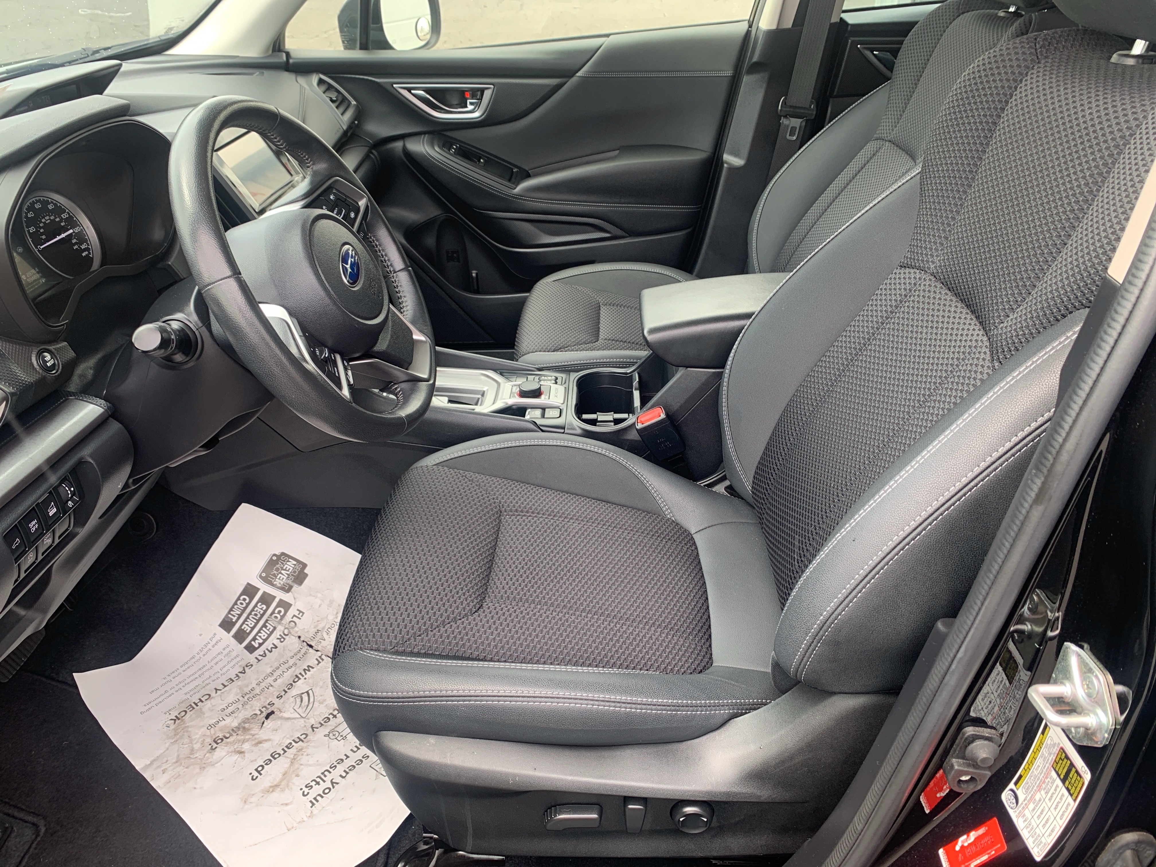 Used 2023 Subaru Forester Premium AWD/4WD image 12