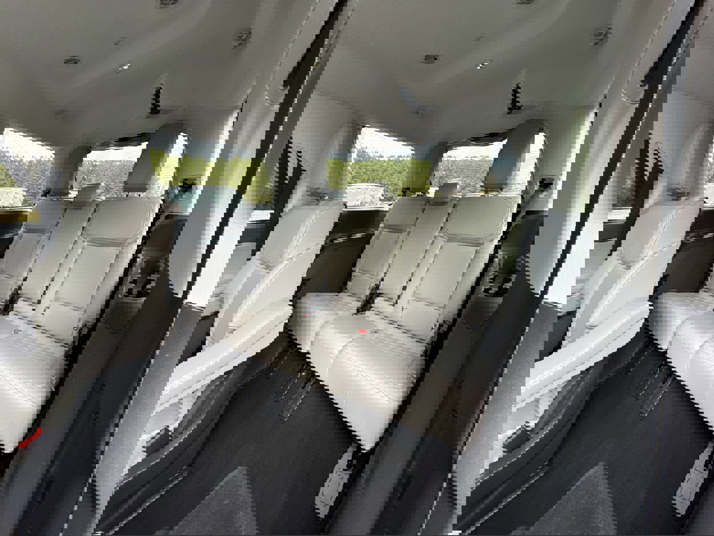 Used 2025 Ford Expedition Active image 25