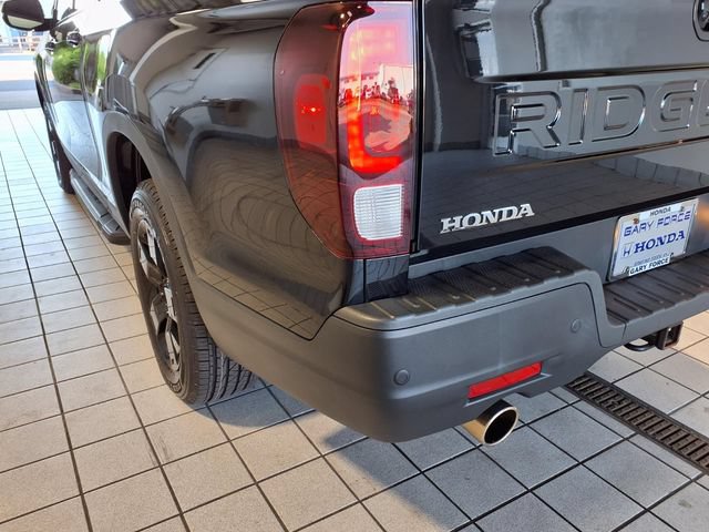 Certified 2024 Honda Ridgeline Black Edition image 22