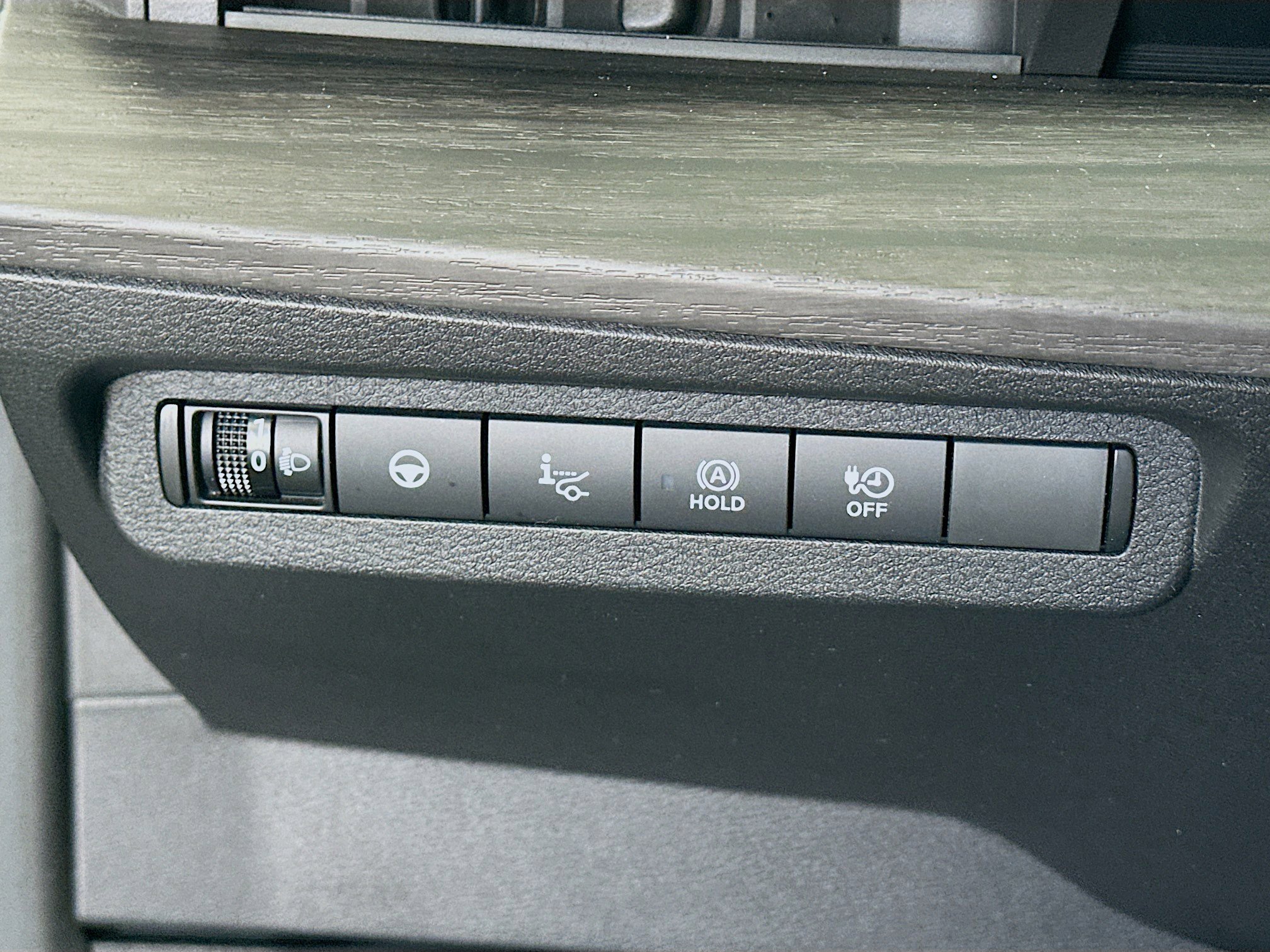 Used 2023 Nissan Ariya FWD image 17