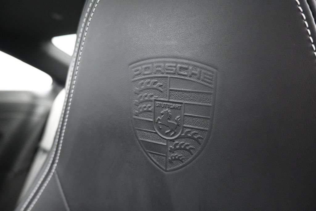 Certified 2022 Porsche 911 Carrera RWD image 23