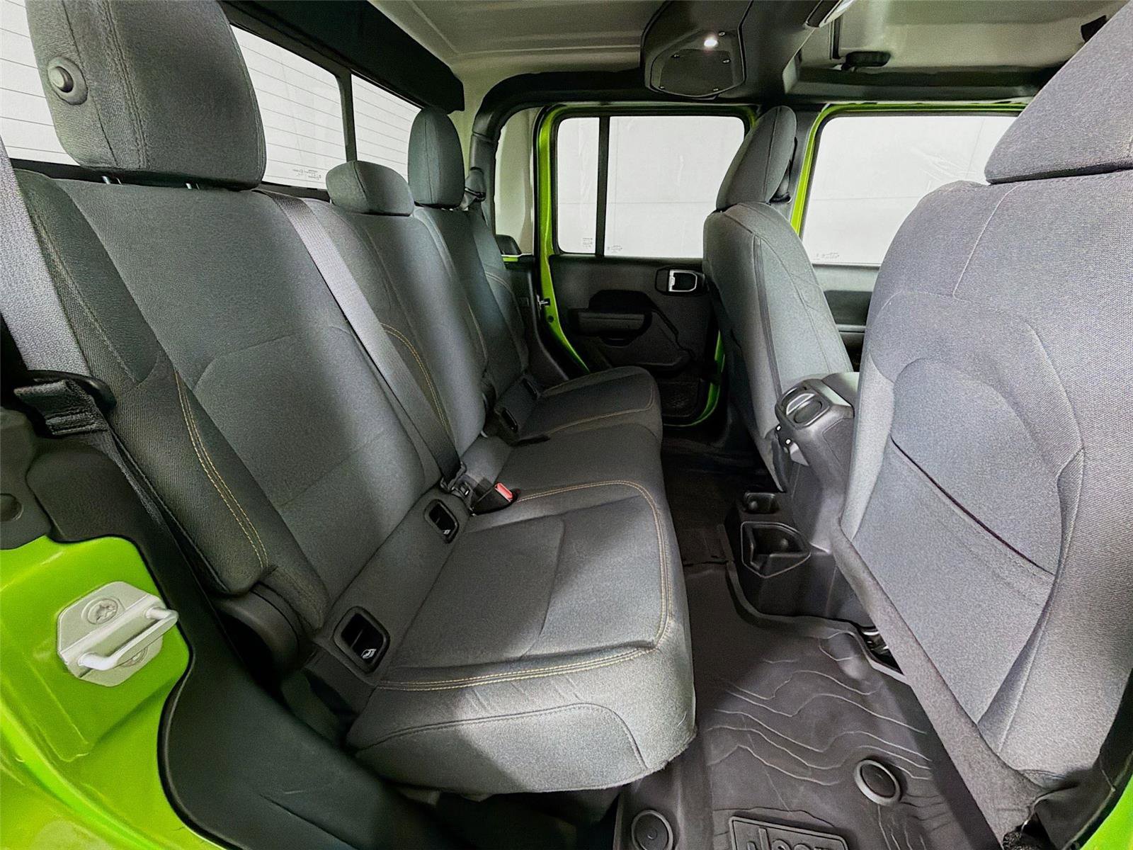 Used 2025 Jeep Gladiator Willys image 26