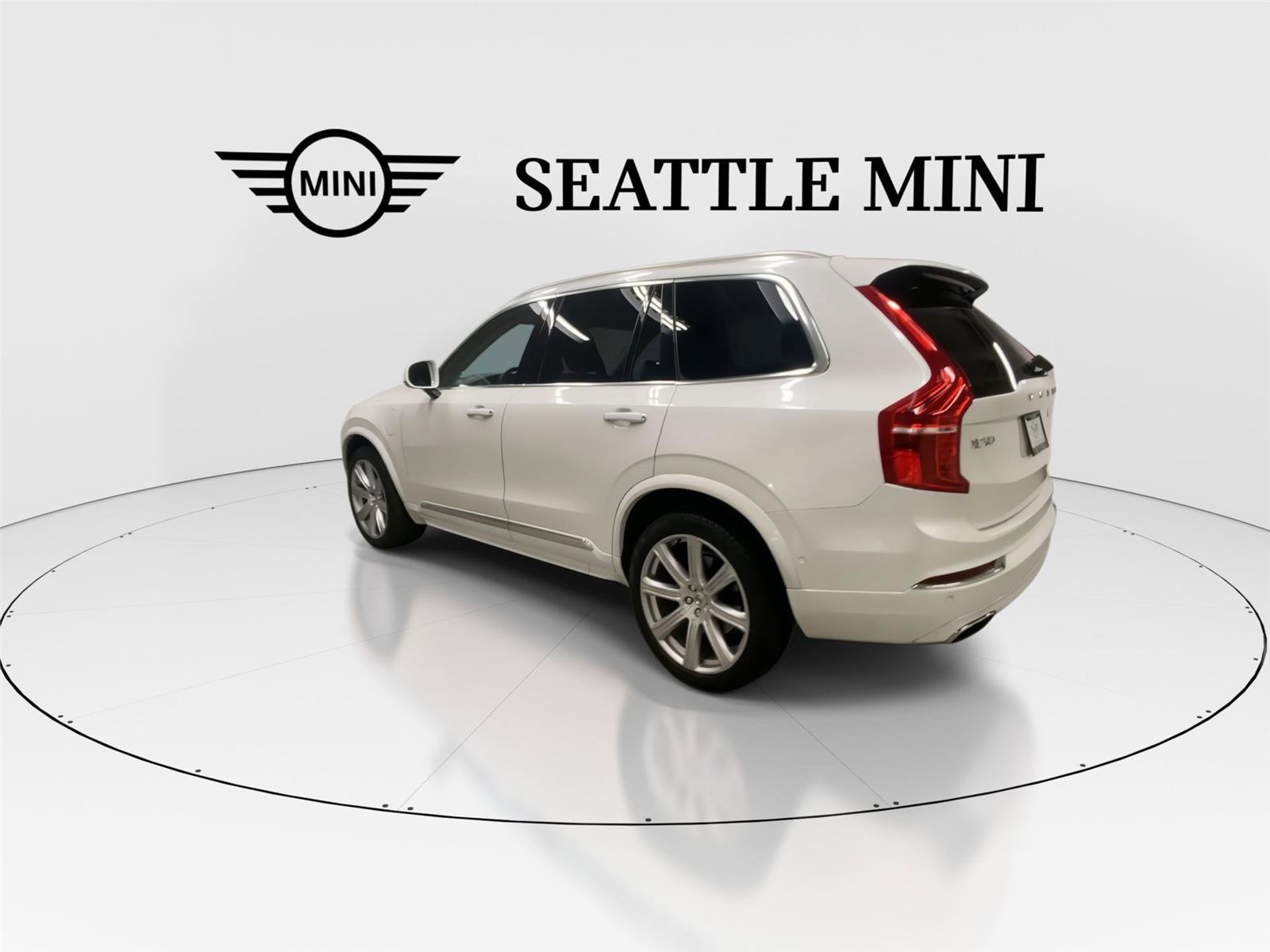 Used 2016 Volvo XC90 T8 Inscription AWD/4WD image 8