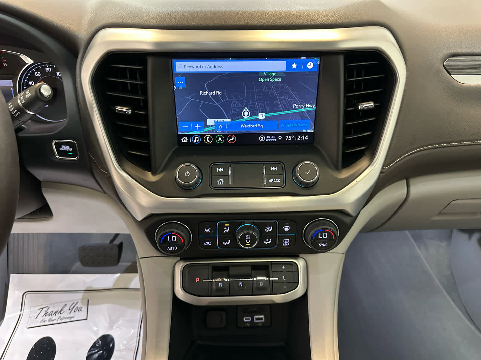 Used 2023 GMC Acadia SLT w/ Preferred Package AWD/4WD image 7